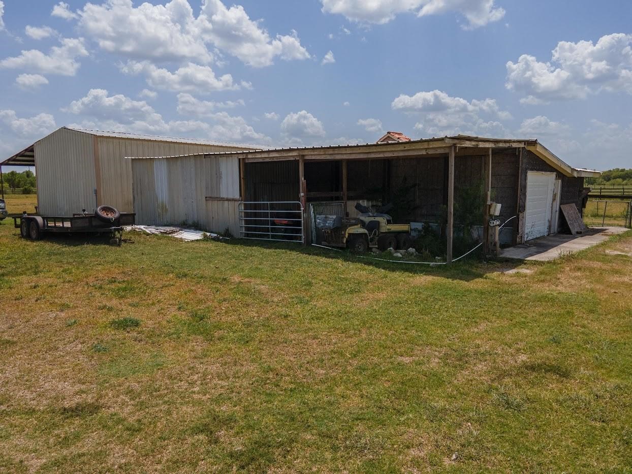 22435 Ramsey Road Crosby, TX 77532 - Photo 10 of 38