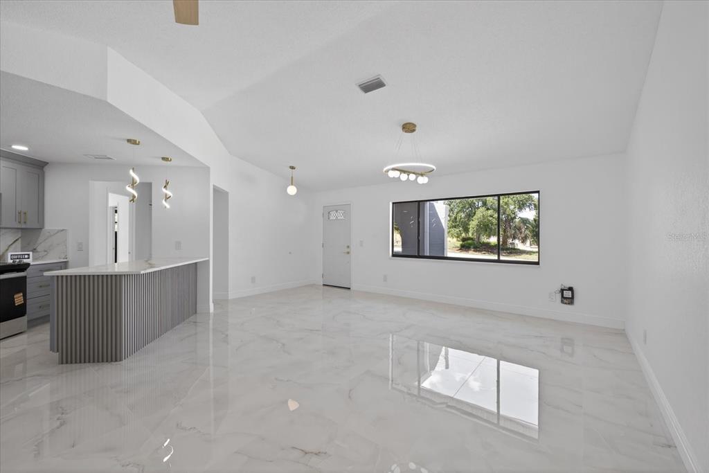 13095 Lawrence Street Spring Hill, FL 34609 - Photo 12 of 41