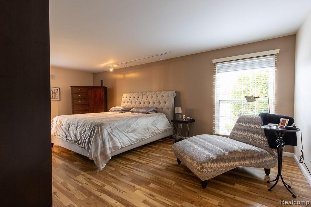 31775 Ridgeside Drive, Unit 22 Farmington Hills, MI 48334 - Photo 25 of 44