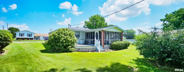 $79,900 | 103 David Drive, McClure, IL 62957