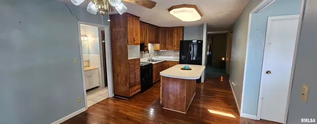 $79,900 | 103 David Drive, McClure, IL 62957