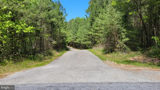 $169,900 | 48560 Evergreen Park Road, Lexington Park, MD 20653