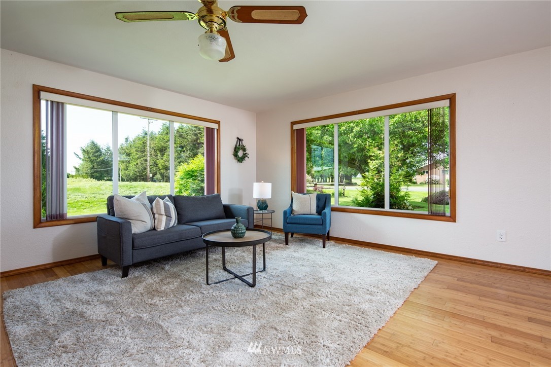 1506 Pangborn Road Lynden, WA 98264 - Photo 4 of 40 a living room with furniture and a window