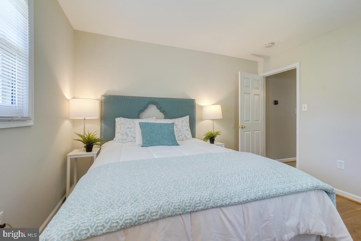 9406 Blackstone Road Manassas, VA 20110 - Photo 10 of 36 Upper Primary Bedroom
