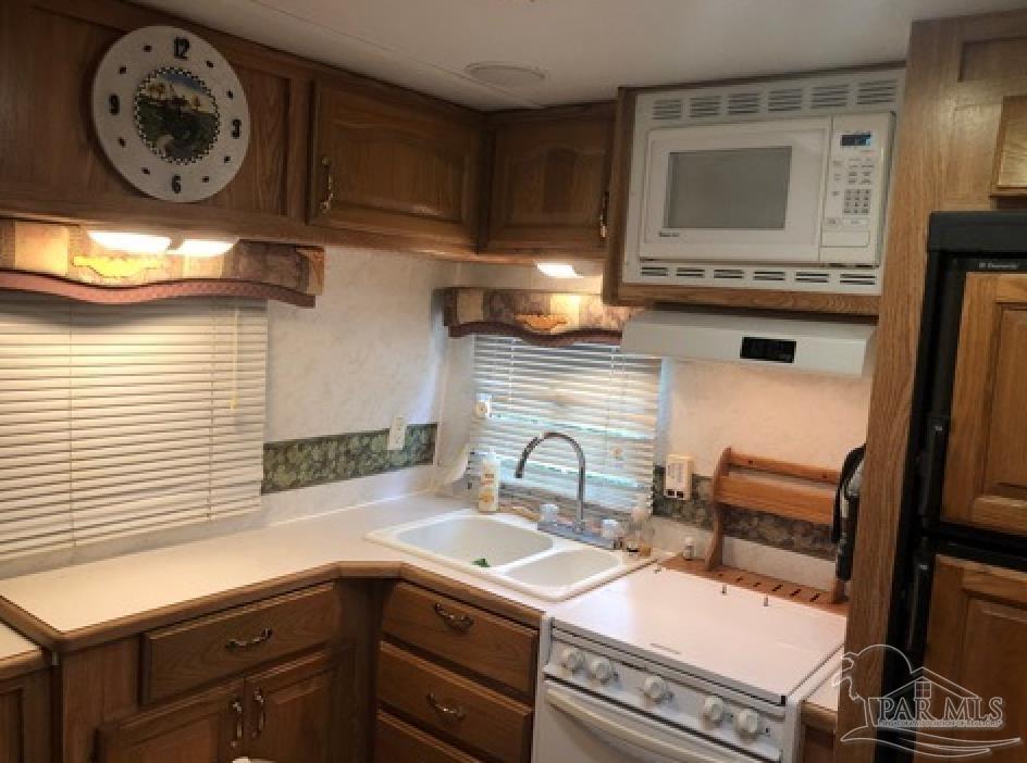 1569 Christmas Tree Road Milton, FL 32570 - Photo 24 of 25 Gallery Image 24