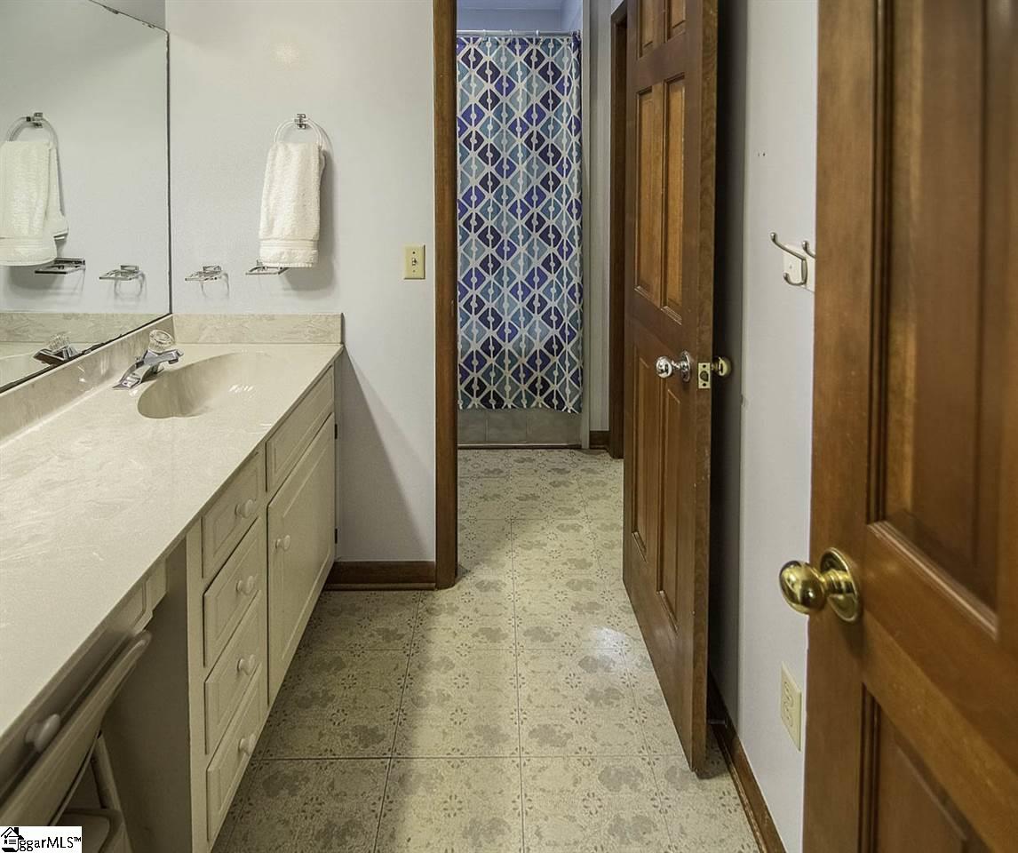 320 Airport Road Seneca, SC 29678 - Photo 13 of 26 Gallery Image 13