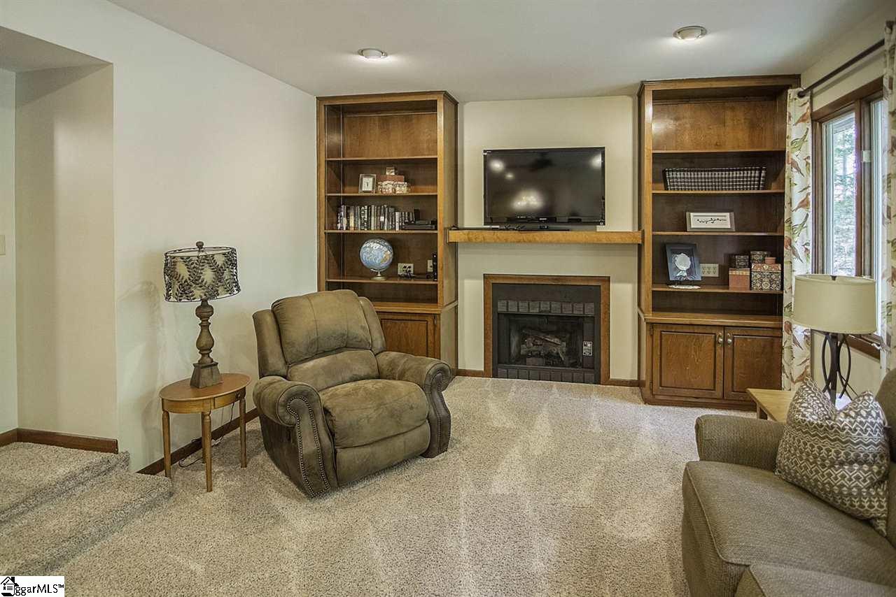 320 Airport Road Seneca, SC 29678 - Photo 4 of 26 Gallery Image 4