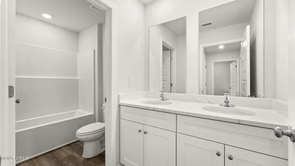 $304,900 | 3127 Breezy Bay Court, Southport, FL 32409