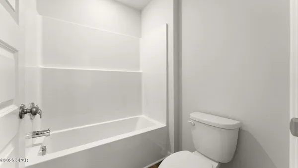 $304,900 | 3127 Breezy Bay Court, Southport, FL 32409