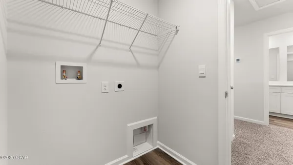 $304,900 | 3127 Breezy Bay Court, Southport, FL 32409