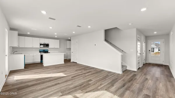 $304,900 | 3127 Breezy Bay Court, Southport, FL 32409