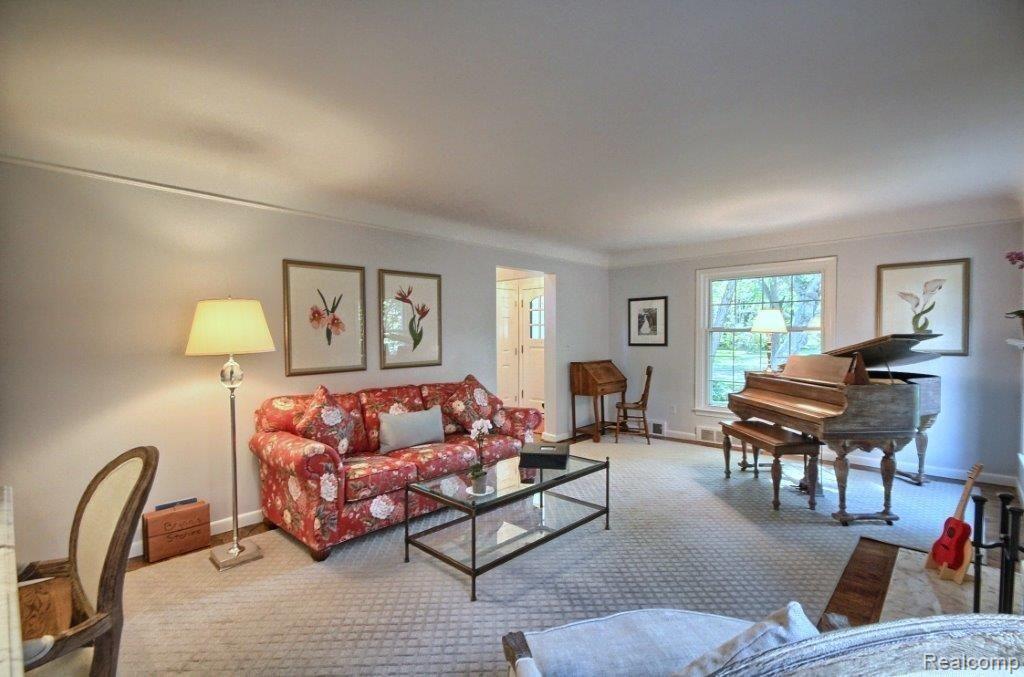1014 Audubon Road Grosse Pointe, MI 48230 - Photo 11 of 27 Living_Room_2nd_View.jpg