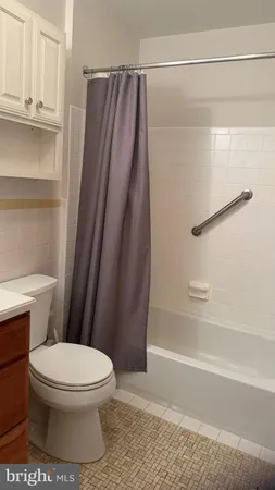 $2,300 | 3-4 Aspen Way, Unit 34, Doylestown, PA 18901