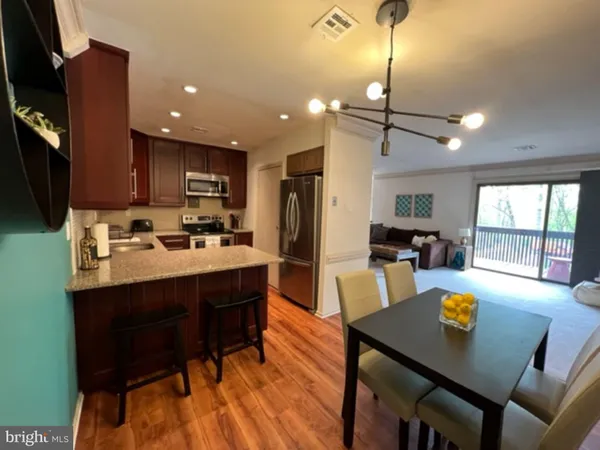 $2,200 | 3-4 Aspen Way, Unit 34, Doylestown, PA 18901