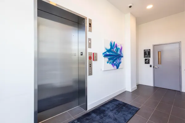 $1,090,000 | 900 Ovation Way, Unit 318, Newport, KY 41071