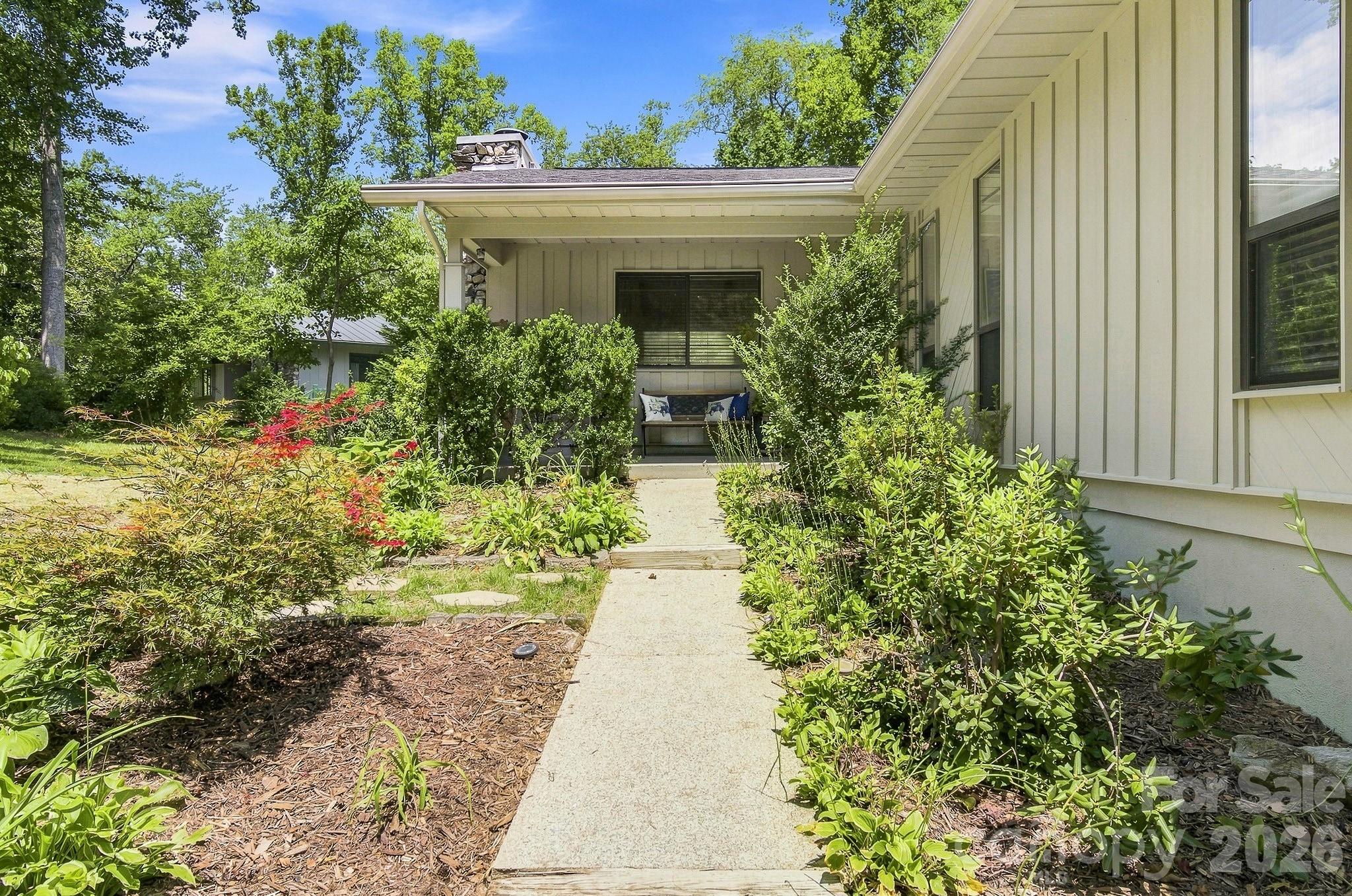 3020 Chestnut Tree Road Hendersonville, NC 28792 - Photo 2 of 48 Gallery Image 2