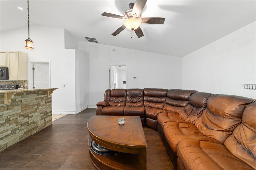 9545 Bahia Road Ocala, FL 34472 - Photo 15 of 38