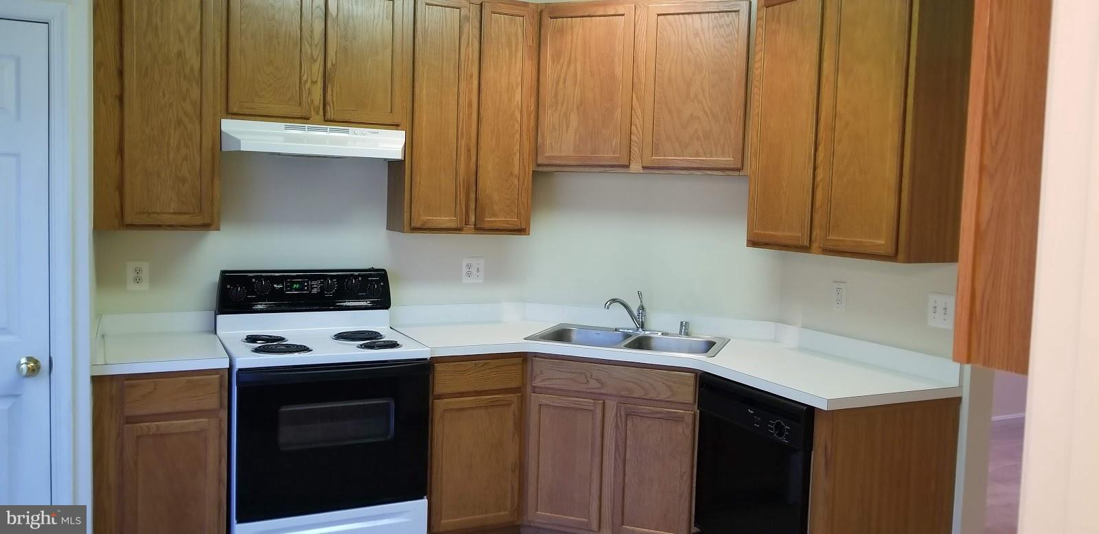 8326 Green Grass Road Laurel, MD 20724 - Photo 10 of 18 Kitchen