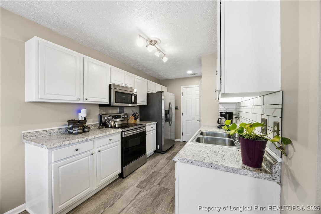 152 Independence Drive Raeford, NC 28376 - Photo 11 of 30