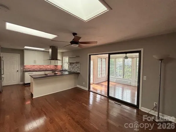 $2,700 | 201 Camellia Way, Hendersonville, NC 28739