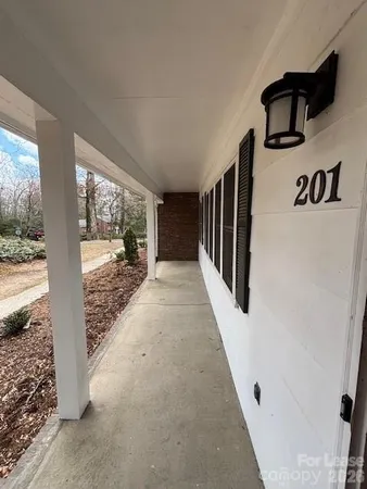 $2,700 | 201 Camellia Way, Hendersonville, NC 28739