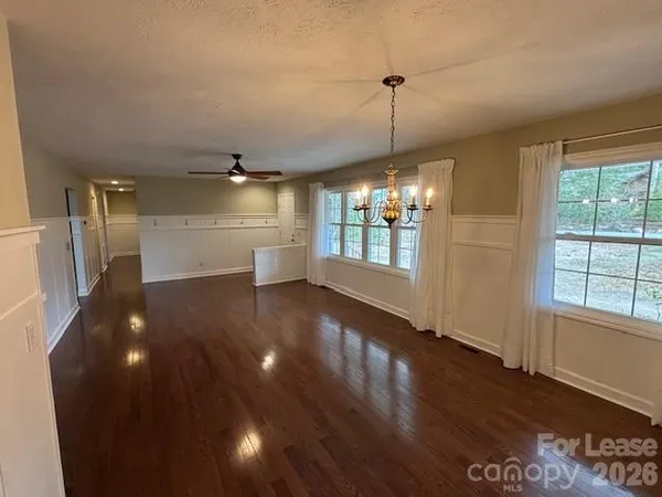 $2,700 | 201 Camellia Way, Hendersonville, NC 28739