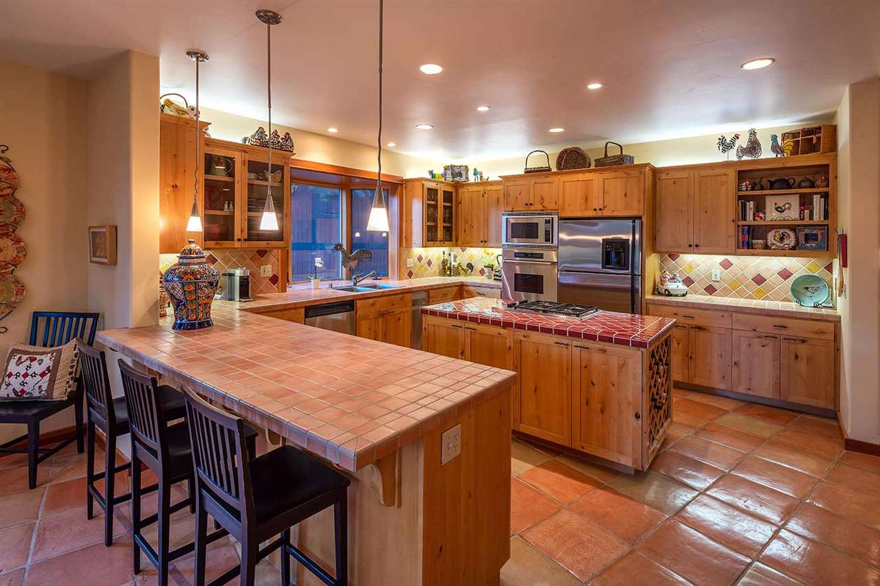 11854 Bennett Flat Road Truckee, CA 96161 - Photo 8 of 21 Gallery Image 8