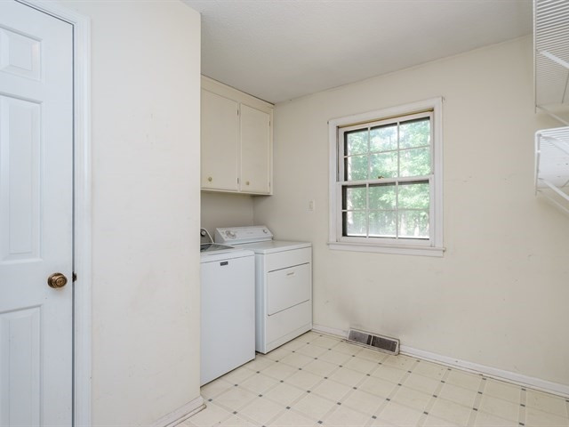 2313 Wheeler Road Raleigh, NC 27612 - Photo 15 of 25 Laundry