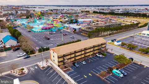 an aerial view of a chairs