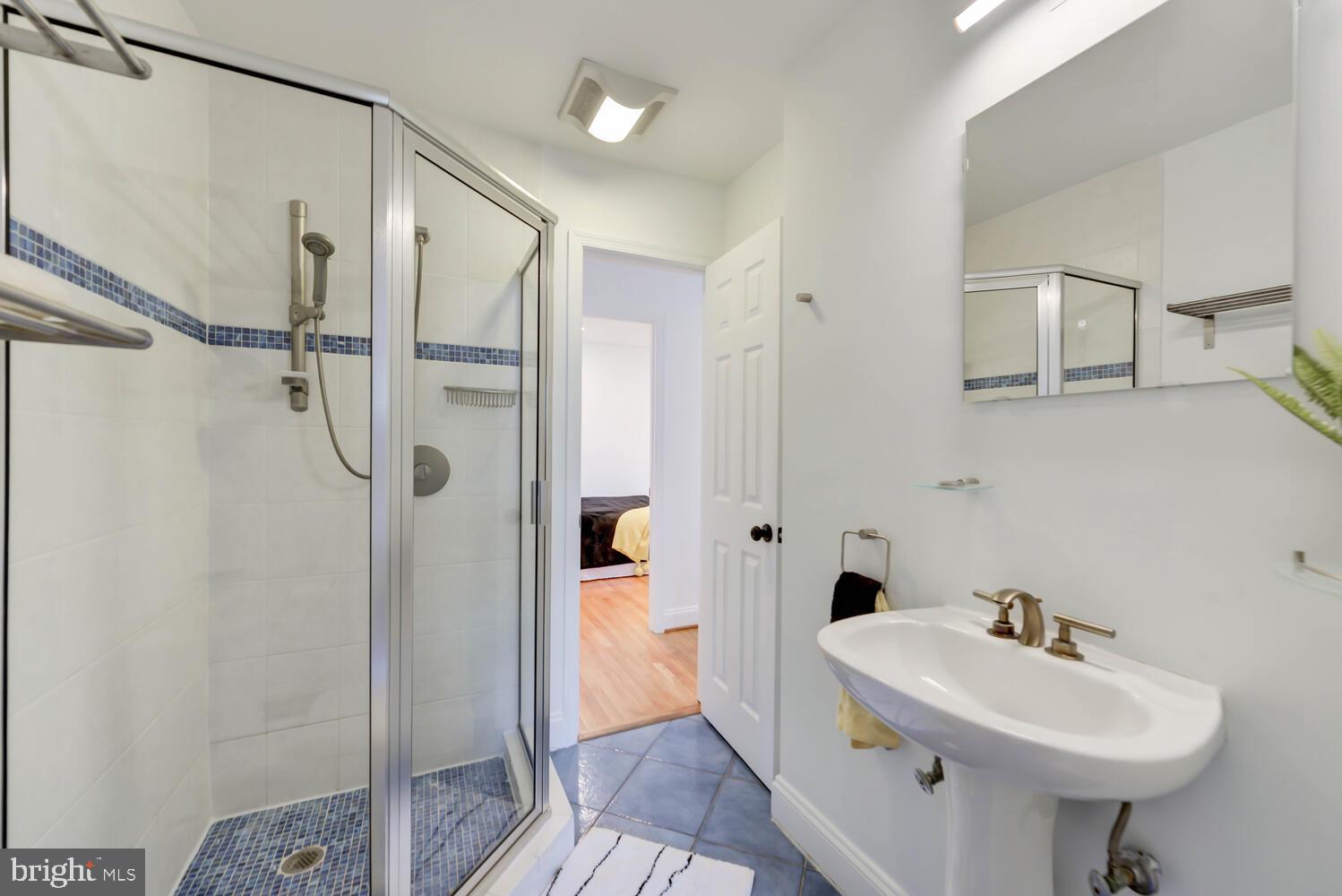 5204 Andover Road Chevy Chase, MD 20815 - Photo 23 of 49 Gallery Image 23