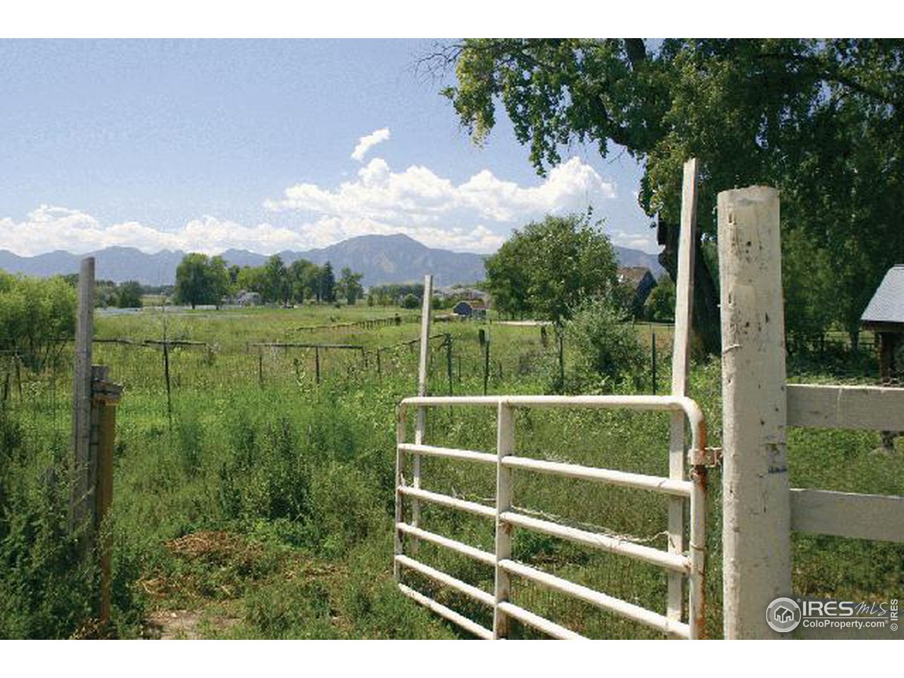 8328 Valmont Road Boulder, CO 80301 - Photo 8 of 9 a view of a park