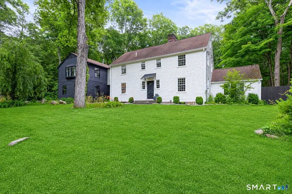 $1,399,900 | 235 Newtown Turnpike, Weston, CT 06883
