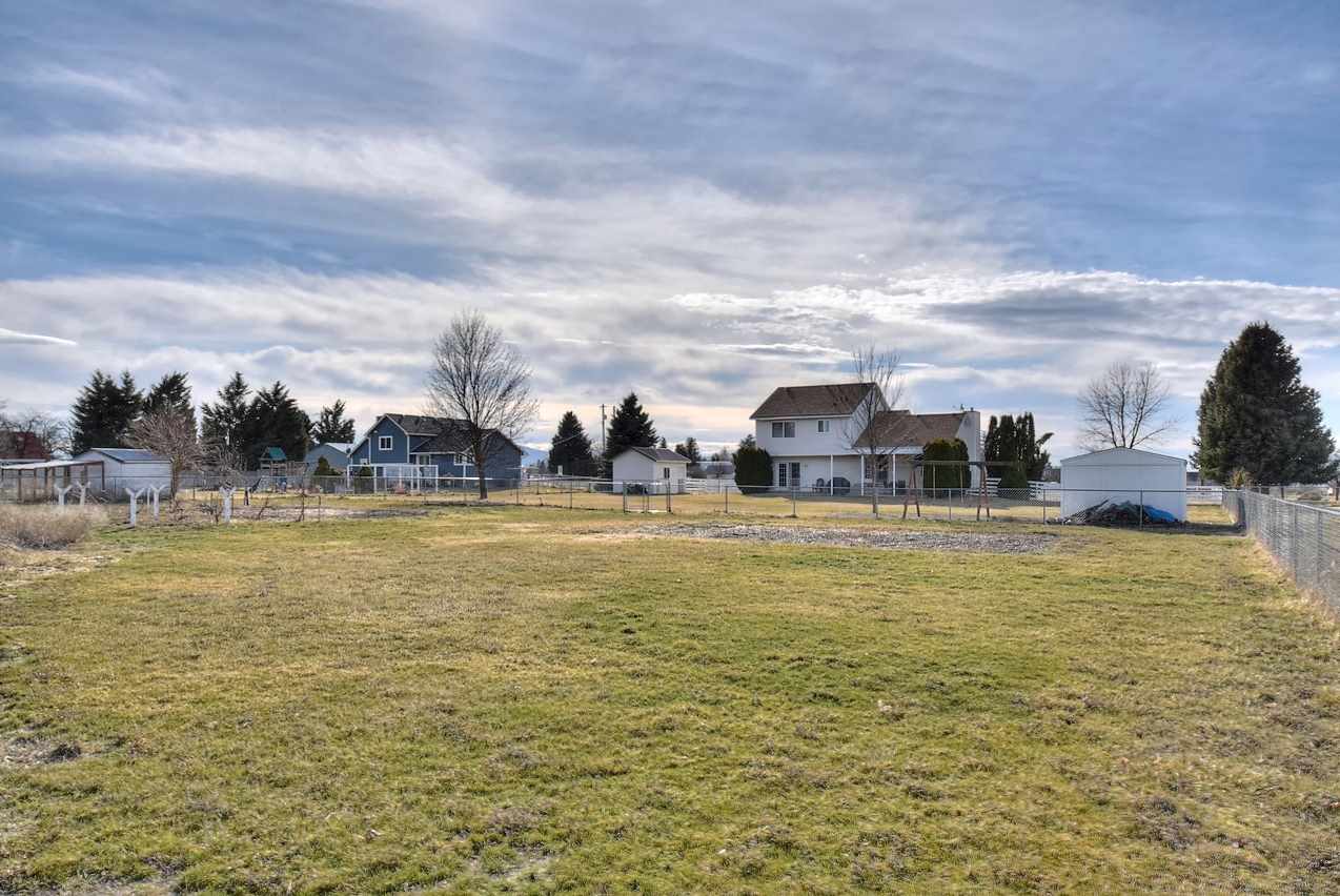 1714 North Long Road Spokane Valley, WA 99016 - Photo 19 of 20
