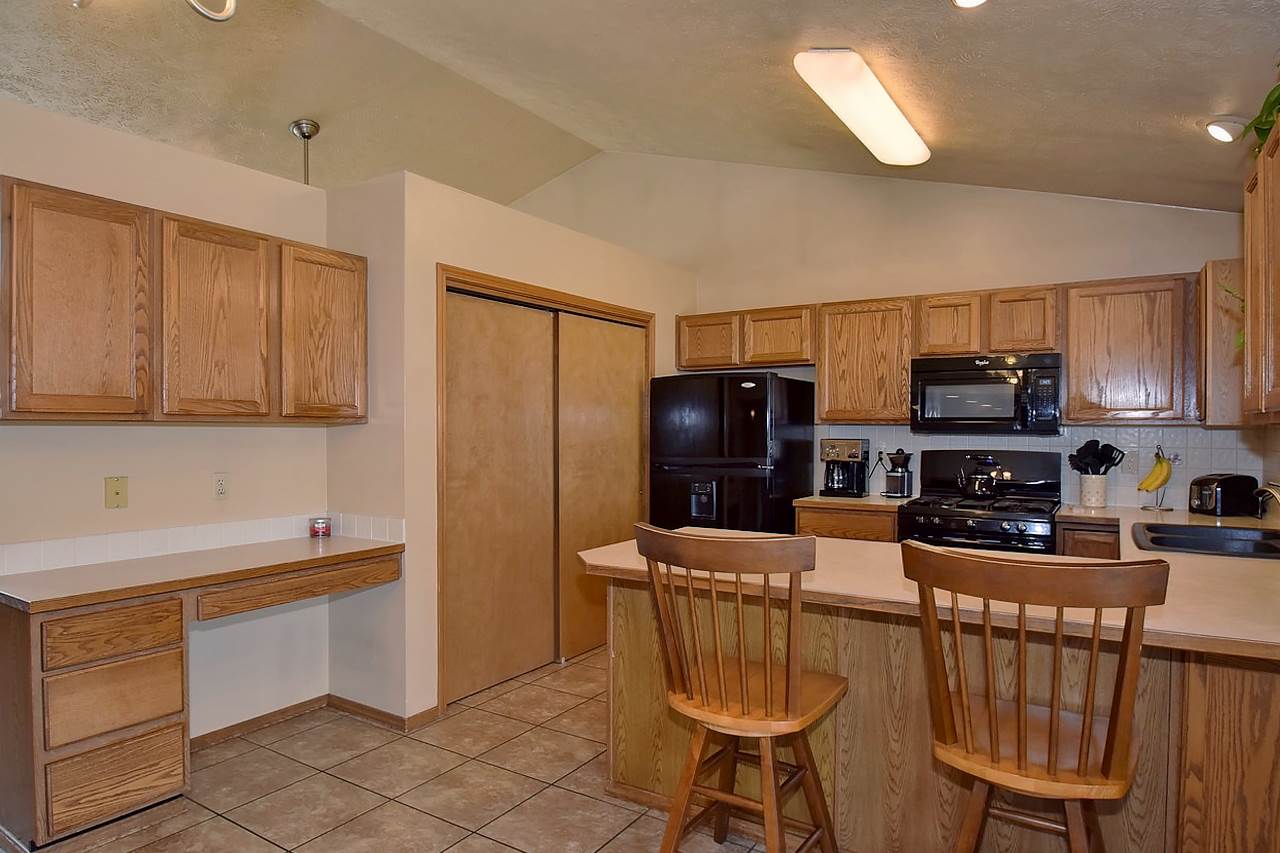 1714 North Long Road Spokane Valley, WA 99016 - Photo 5 of 20