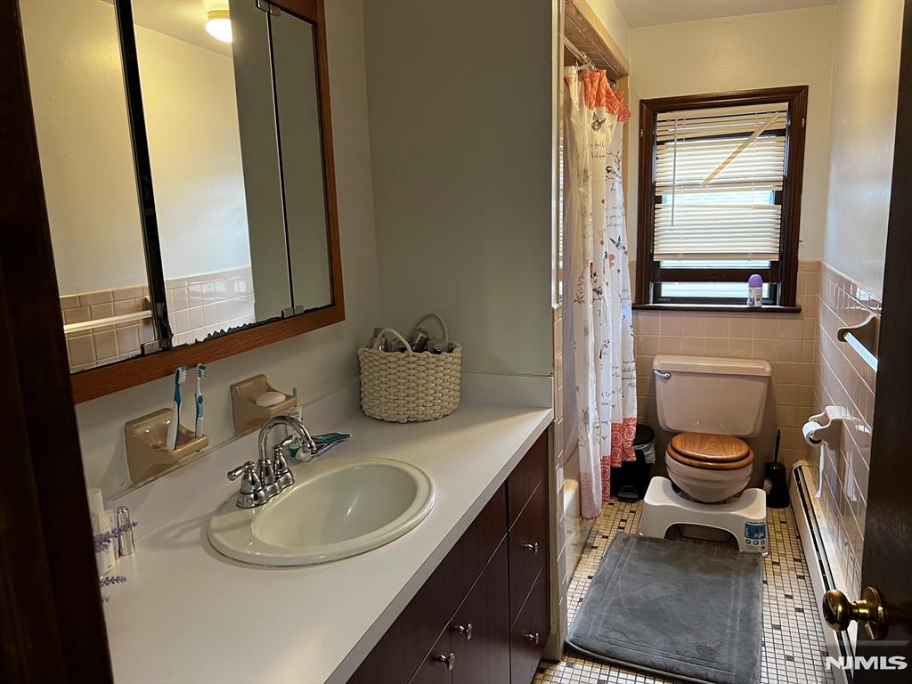 133 Washington Street, Unit 1 Lodi, NJ 07644 - Photo 7 of 9