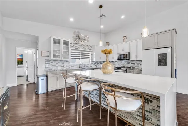 $900,000 | 6128 Hawarden Drive, Riverside, CA 92506