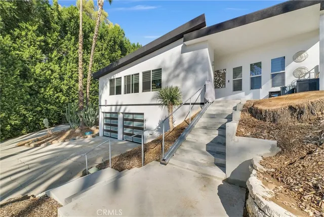 $900,000 | 6128 Hawarden Drive, Riverside, CA 92506