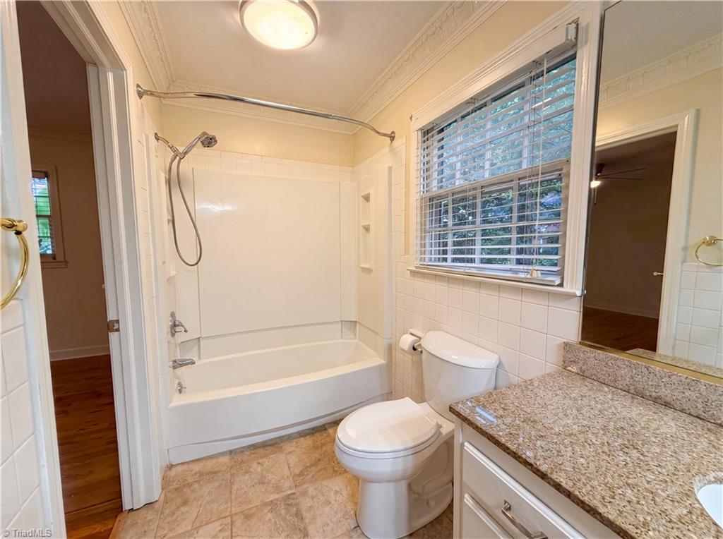1309 Tohari Road Winston-Salem, NC 27105 - Photo 18 of 23