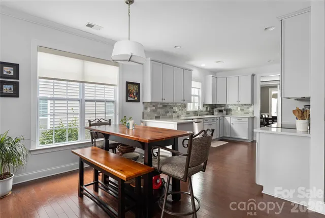 $699,900 | 11735 Meetinghouse Drive, Cornelius, NC 28031