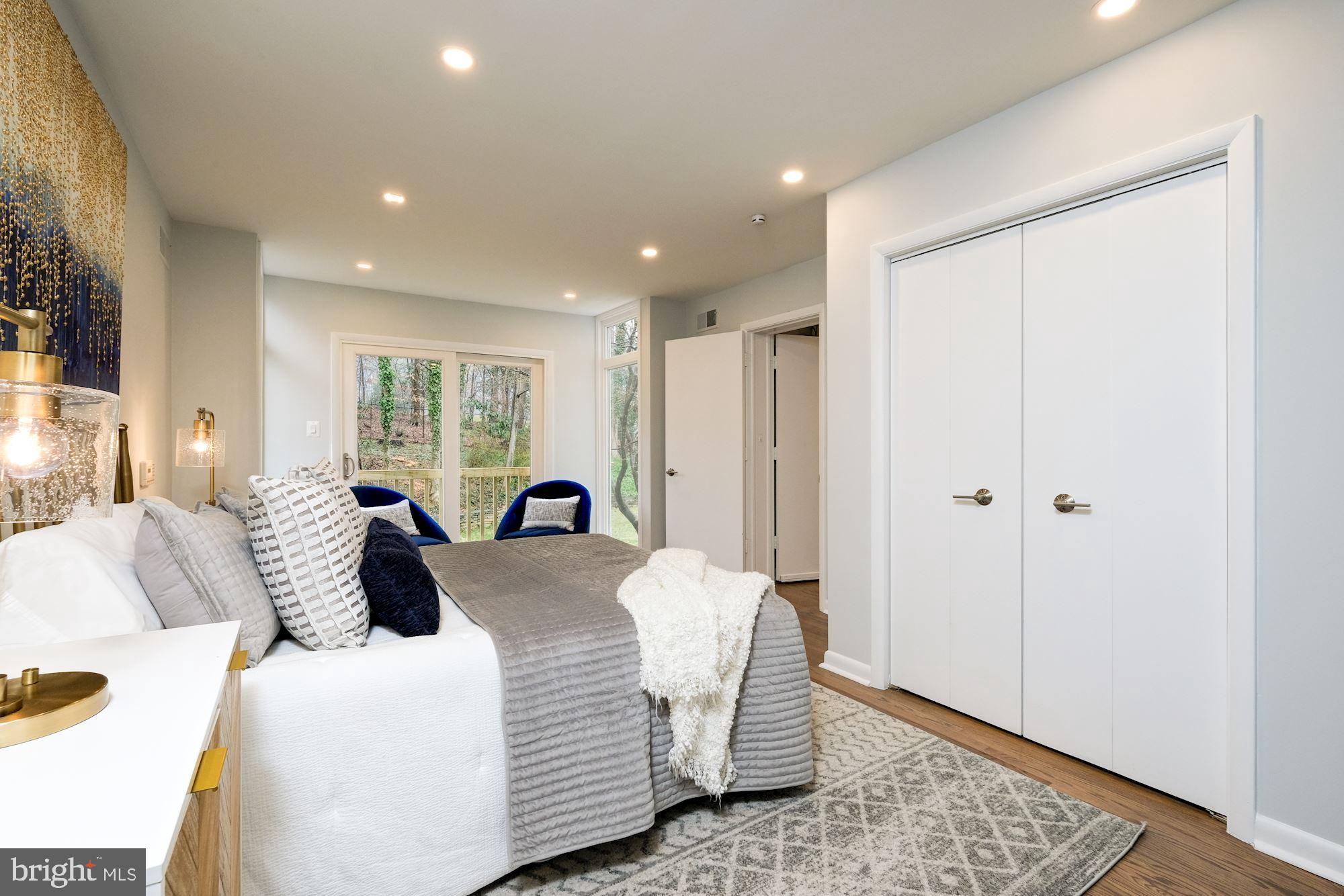 7440 Arrowood Road Bethesda, MD 20817 - Photo 43 of 79 a living room with furniture and a window