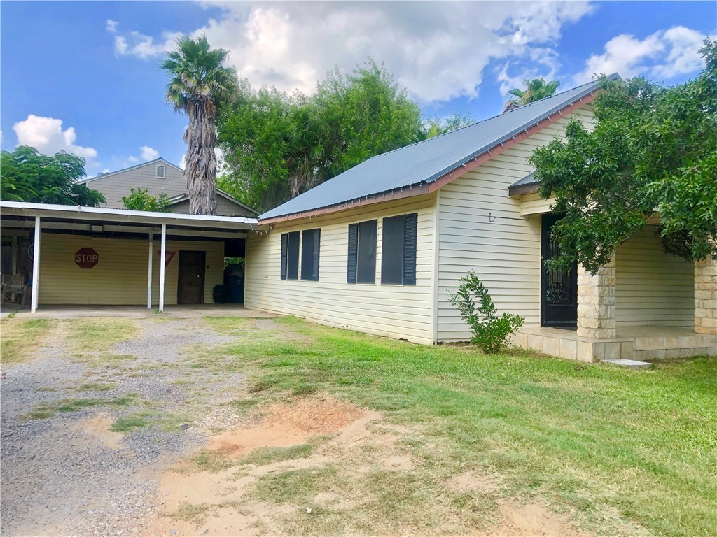 422 Old McDade Road Elgin, TX 78621 - Photo 1 of 1 Gallery Image 1