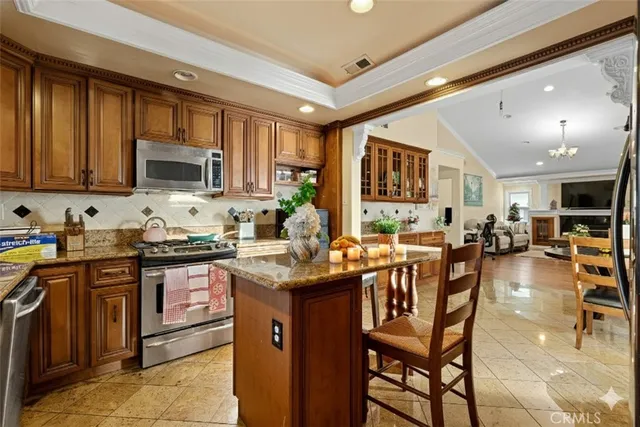 $1,550,000 | 18202 Beach Boulevard, Huntington Beach, CA 92648