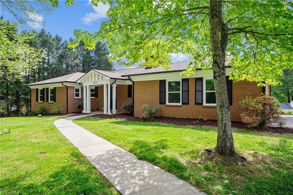 630 Chester Road Winston-Salem, NC 27104 - Photo 3 of 50 Gallery Image 3