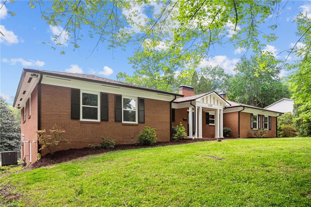 630 Chester Road Winston-Salem, NC 27104 - Photo 4 of 50 Gallery Image 4