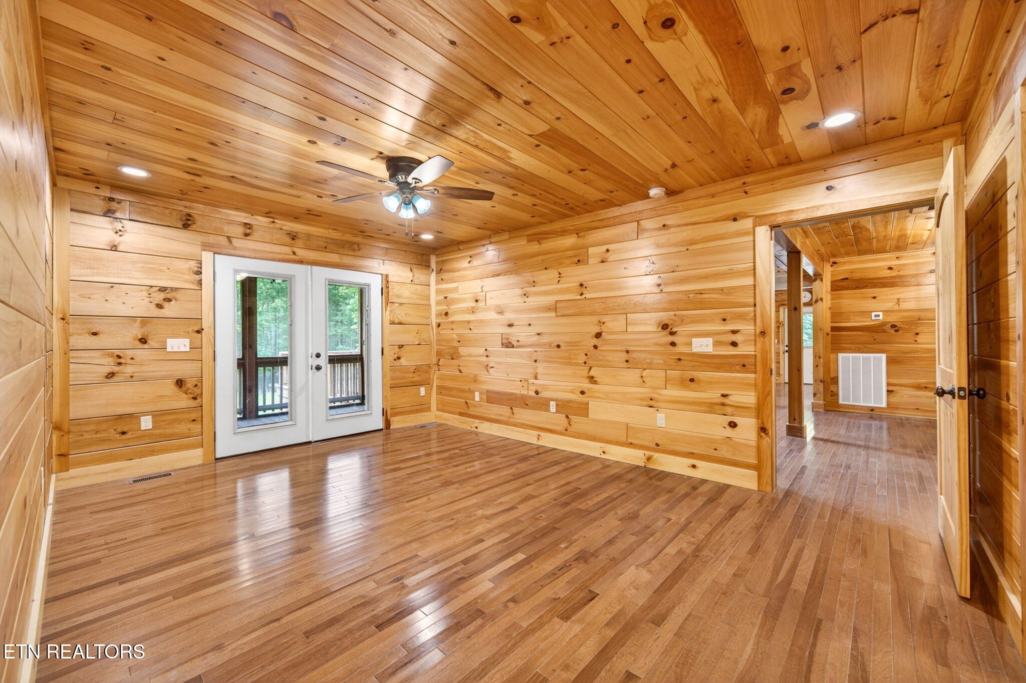 704 White Oak Road Monterey, TN 38574 - Photo 47 of 60 a view of a livingroom with wooden floor