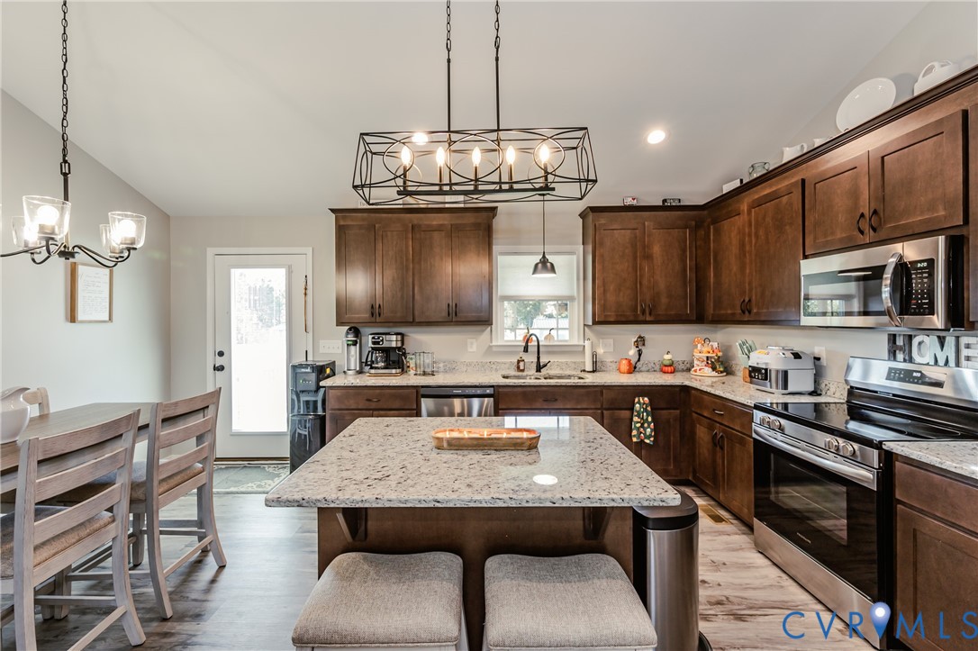 8518 Vaughan Road Petersburg, VA 23805 - Photo 15 of 45