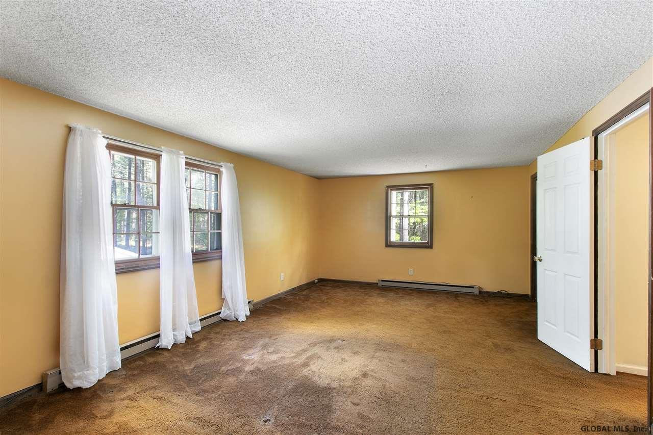 2 Pennyroyal Road Malta, NY 12020 - Photo 26 of 35 Photo 26