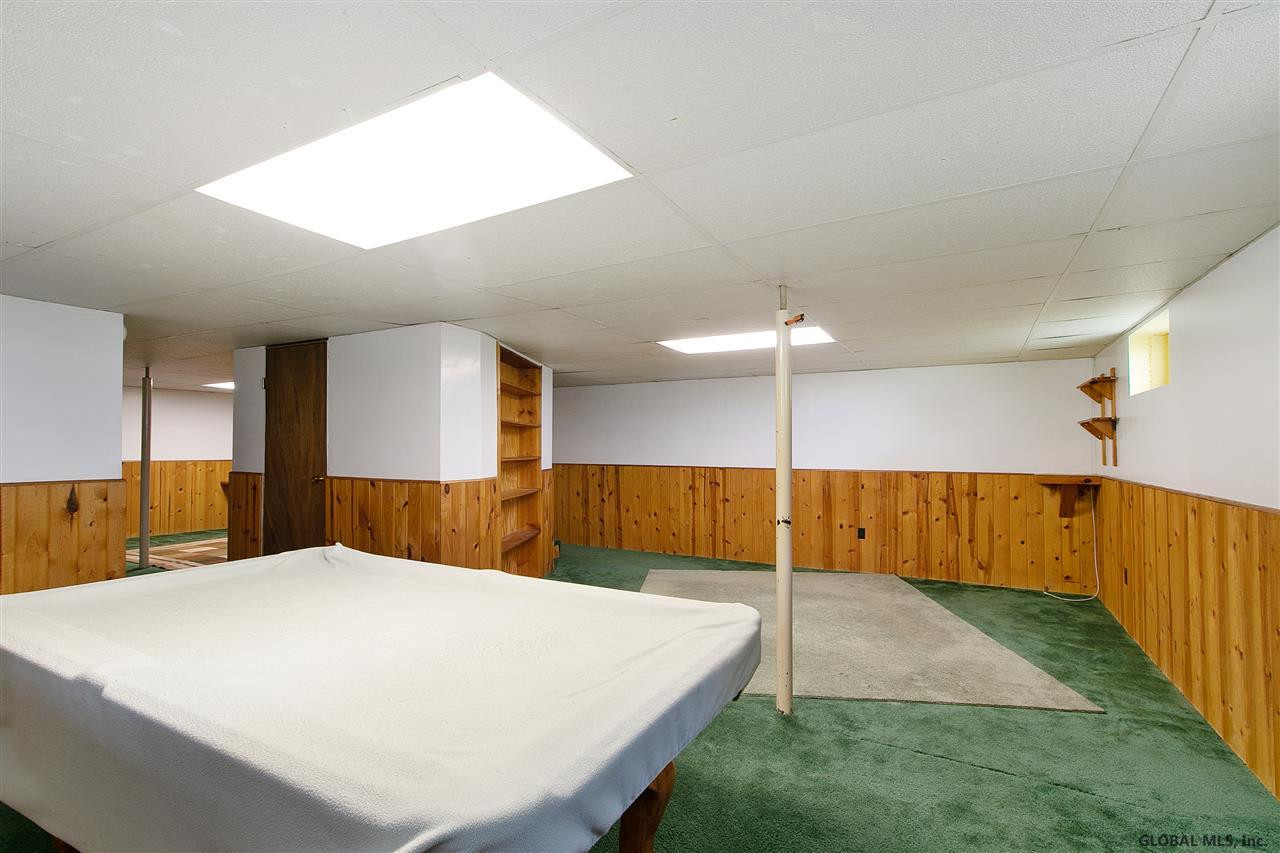 2 Pennyroyal Road Malta, NY 12020 - Photo 33 of 35 Photo 33