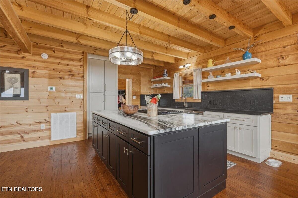 2266 Lone Ridge Drive Sevierville, TN 37862 - Photo 13 of 49 Gallery Image 13