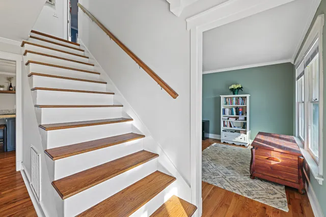 a view of entryway and hall
